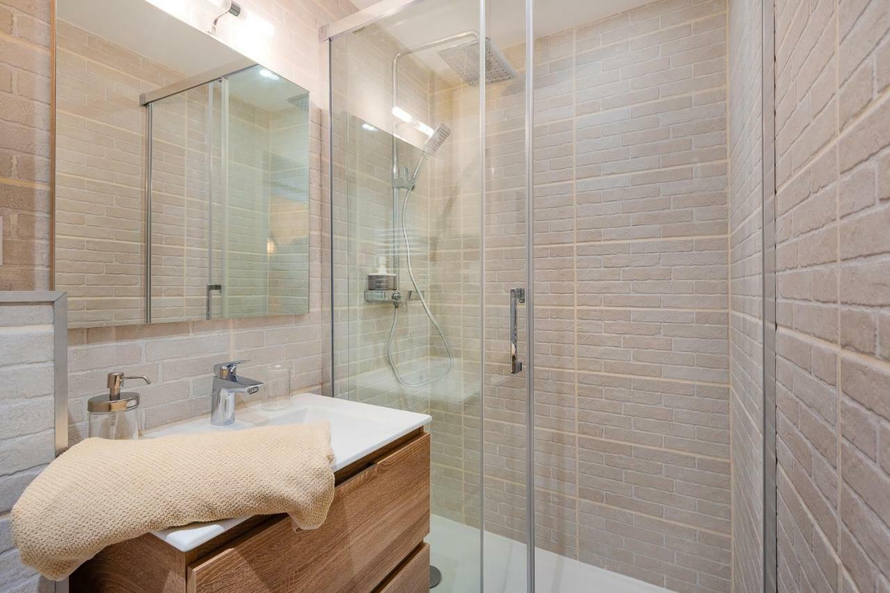 Suites Gaya Confort - Centre Ville 蒙彼利埃 外观 照片